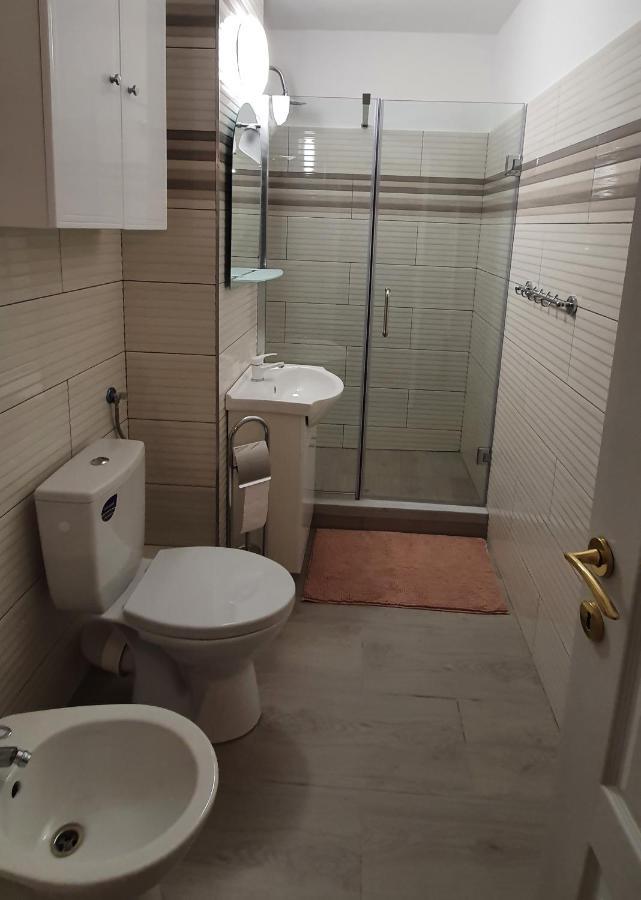 Rebecca Sweet Apartment ออราแด ภายนอก รูปภาพ